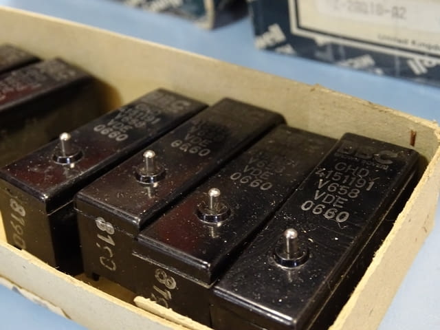 Микроключ microswitch Honeywell BZ-2R, BBC, CEM, city of Plovdiv | Industrial Equipment - снимка 10