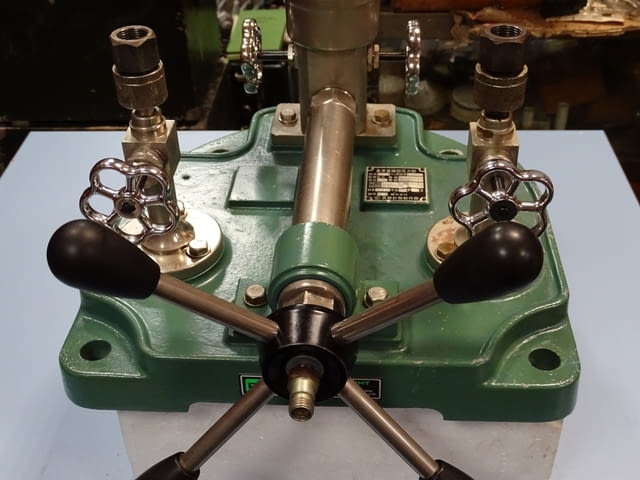 Стенд за манометри Dead Weight Tester NAGANO KEKI PD22, град Пловдив | Промишлено Оборудване - снимка 5