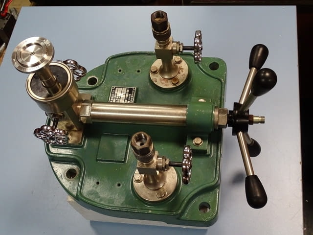 Стенд за манометри Dead Weight Tester NAGANO KEKI PD22, град Пловдив | Промишлено Оборудване - снимка 8