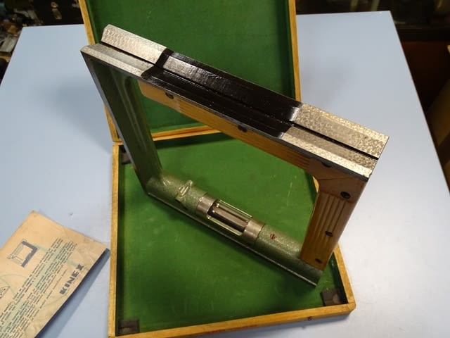 Нивелир машинен KINEX 300x300 mm - град Пловдив | Инструменти - снимка 4