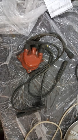 Дистрибуторна капачка с кабели за Opel - град Видин | Резервни Части - снимка 1