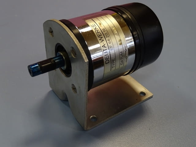 Тахогенератор DEUTA-Werke EF 66.20.16 nw, city of Plovdiv | Industrial Equipment - снимка 2