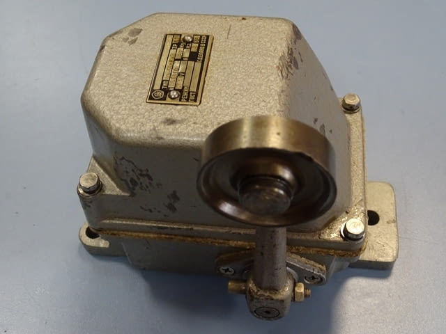 Изключвател краен КУ-701 АУ2 Тежка промишленост, На дребно - град Пловдив | Промишлено Оборудване - снимка 5