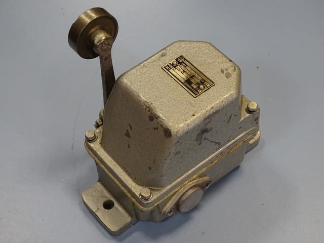 Изключвател краен КУ-701 АУ2 Тежка промишленост, На дребно - град Пловдив | Промишлено Оборудване - снимка 7