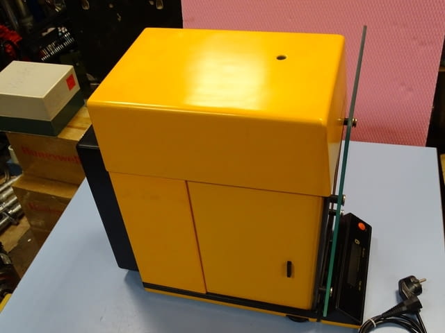 Аналитична везна Sartorius 2004 МР - city of Plovdiv | Industrial Equipment - снимка 10