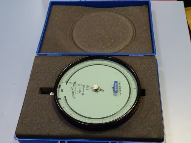 Образцов манометър WIKA 341.11.250 160 Bar, city of Plovdiv | Industrial Equipment - снимка 8