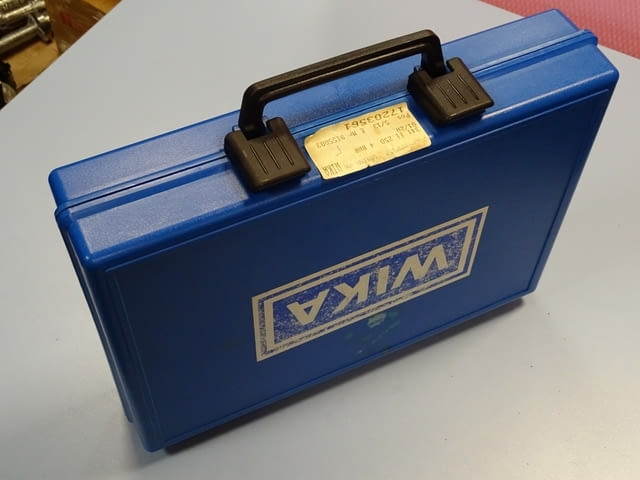 Образцов манометър WIKA 341.11.250 160 Bar, city of Plovdiv | Industrial Equipment - снимка 9