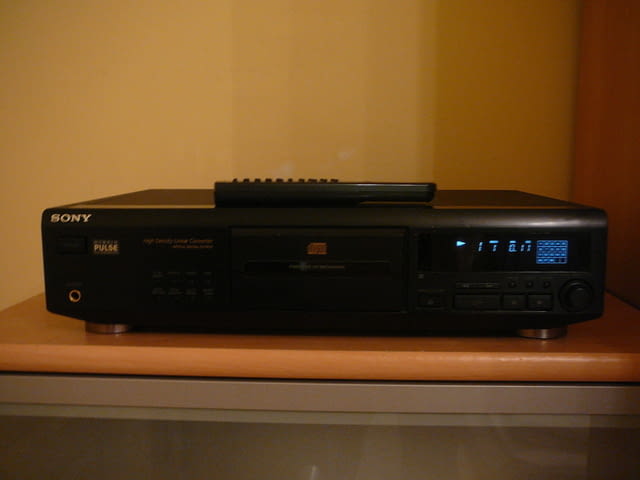 Sony cdp-xe700