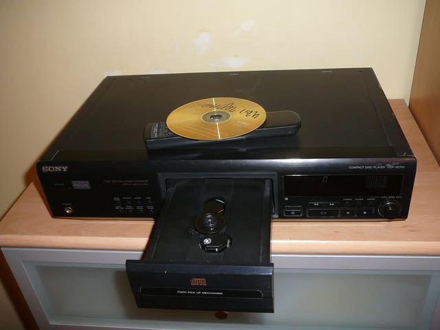 Sony cdp-xe700 - град Пазарджик | Ресийвъри / Усилватели - снимка 6