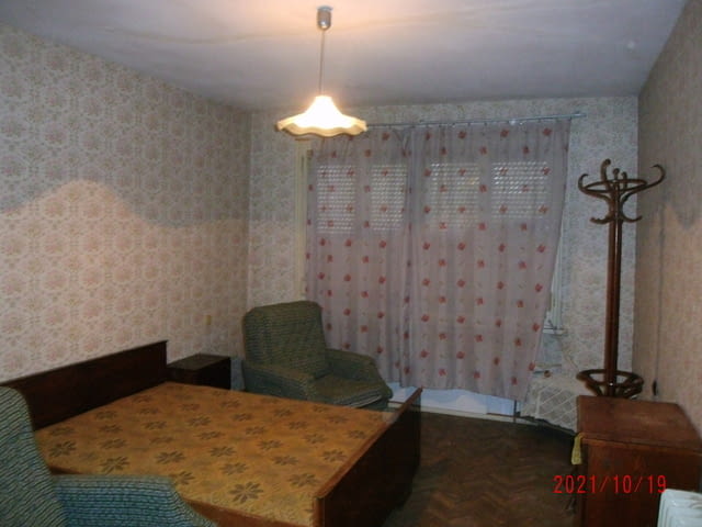 Голям тристаен апартамент в Силистра 2-bedroom, 120 m2, Brick - city of Silistra | Apartments - снимка 5