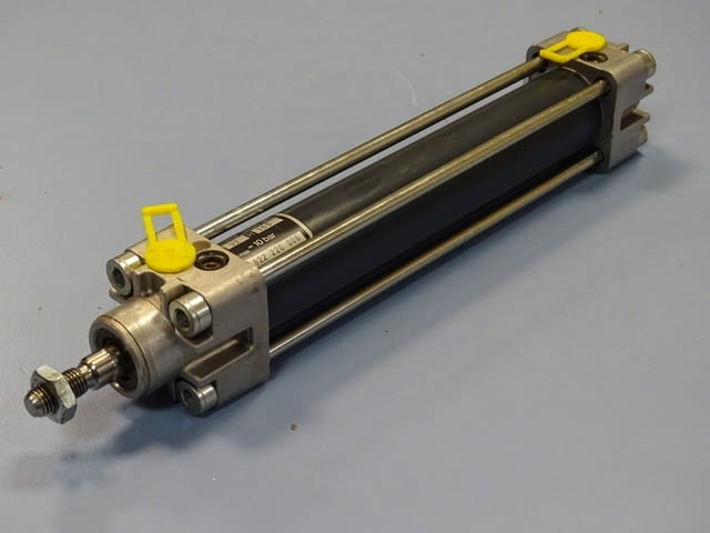 Пневматичен цилиндър BOSCH O 822 220 OO6, Ф32, H-160, град Пловдив | Промишлено Оборудване - снимка 1