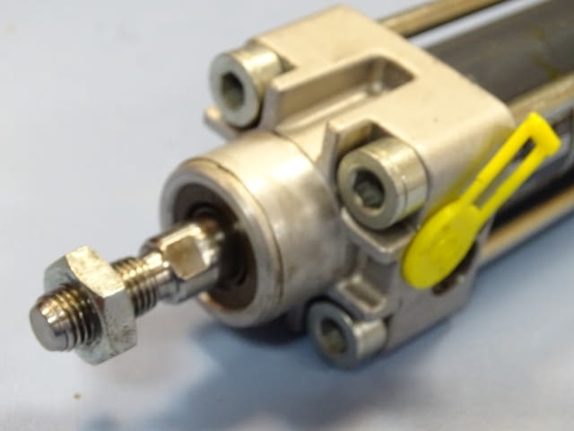 Пневматичен цилиндър BOSCH O 822 220 OO6, Ф32, H-160, град Пловдив | Промишлено Оборудване - снимка 5