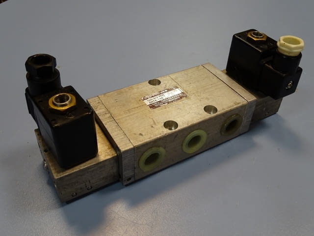 Пневматичен разпределител хидравлика тип 5/2 РПП 12Е75Т, city of Plovdiv | Machinery - снимка 2