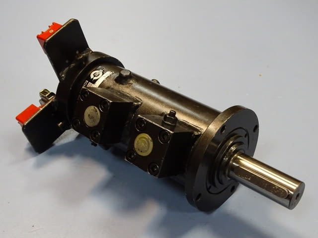 Хидравличен ротационен актуатор ESKART SZ.SM1.50-180, city of Plovdiv | Machinery - снимка 1