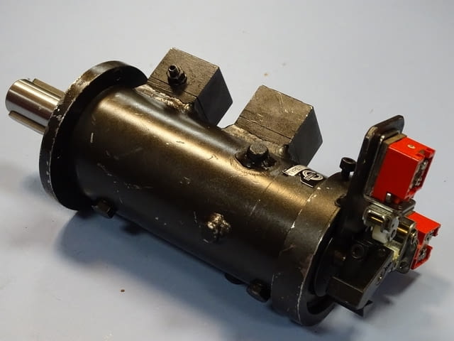 Хидравличен ротационен актуатор ESKART SZ.SM1.50-180, city of Plovdiv | Machinery - снимка 10