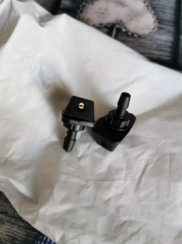 Универсални пръскалки / дюзи за чистачки, град Сливен | Аксесоари / Консумативи - снимка 5