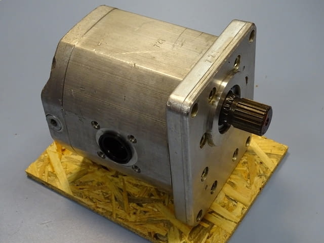 Хидромотор ORSTA TGL 10860 80/16U - град Пловдив | Промишлено Оборудване - снимка 1