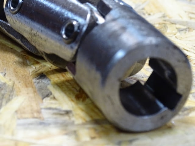 Кардан машинен L 122, Ф32 - city of Plovdiv | Industrial Equipment - снимка 2