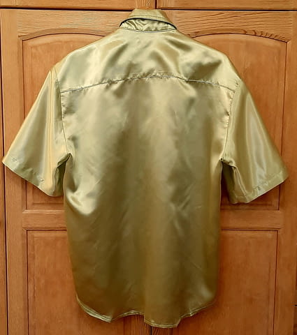 Продавам две официални ризи от сатен, ръкав къс - 3/4, city of Sofia | Men’s Clothes - снимка 2