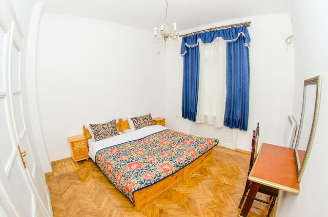 НОЩУВКИ- центъра на София ниски цени, Климатик Internet, Cable TV, Furnished, Parking, Balcony, TV, In the Center, Near by Bus Station, Near by Shop, Near by Metro Station, Near by Park, Near by School, Near by Food Store - city of Sofia | Lodging - снимка 10