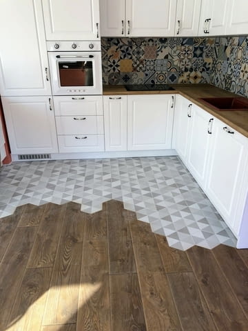 Магазин за паркети и тапети - град Бургас | Паркети / Настилки - снимка 11