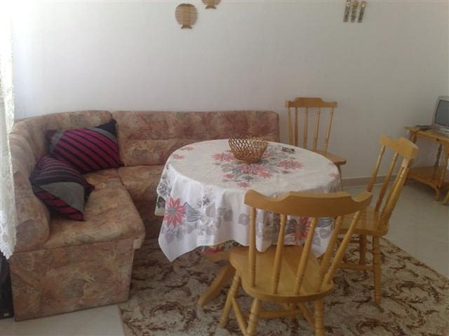 Къща в прегръдката на морето - Поморие Pomorie, Internet, Air Conditioning, Cable TV - city of Pomoriе | Seaside Holidays - снимка 3