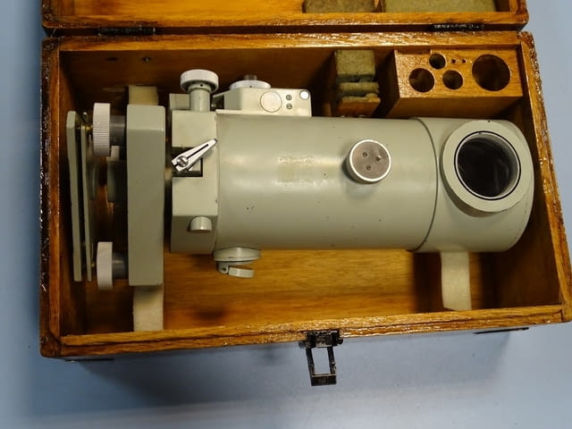 Нивелир оптичен Carl-Zeiss NI 007 - град Пловдив | Инструменти - снимка 3