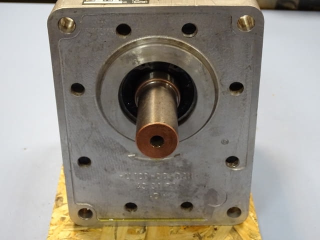 Хидравлична помпа Jihostroi U80A Engineering, Retails - city of Plovdiv | Industrial Equipment - снимка 4