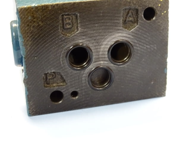 Хидравличен клапан BOSCH 0811332 pressure regulation valve, град Пловдив | Промишлено Оборудване - снимка 8