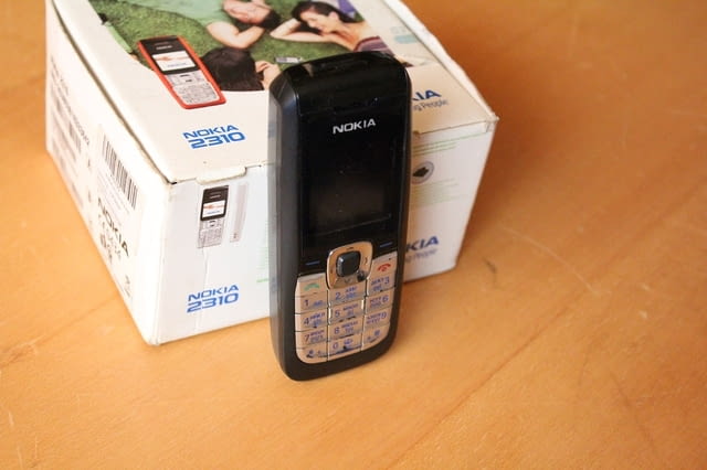 Nokia 2610 колекционерски мобилен телефон - град Видин | Смартфони - снимка 2