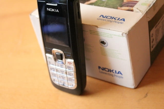 Nokia 2610 колекционерски мобилен телефон - град Видин | Смартфони - снимка 3