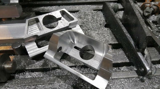 Стругаро- фрезистки услуги - град Пловдив | Други - снимка 1