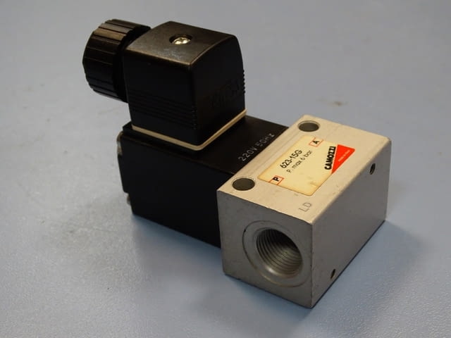 Пневматичен разпределител CAMOZZI 623-15G solenoid valve 220V 50Hz - снимка 2