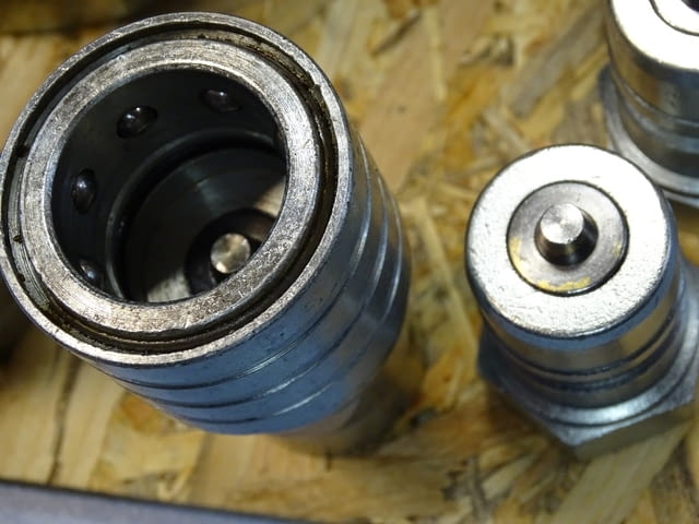 Хидравлична бърза връзка PIONEER 3/4, 1 1/4, 315 bar, city of Plovdiv | Industrial Equipment - снимка 4