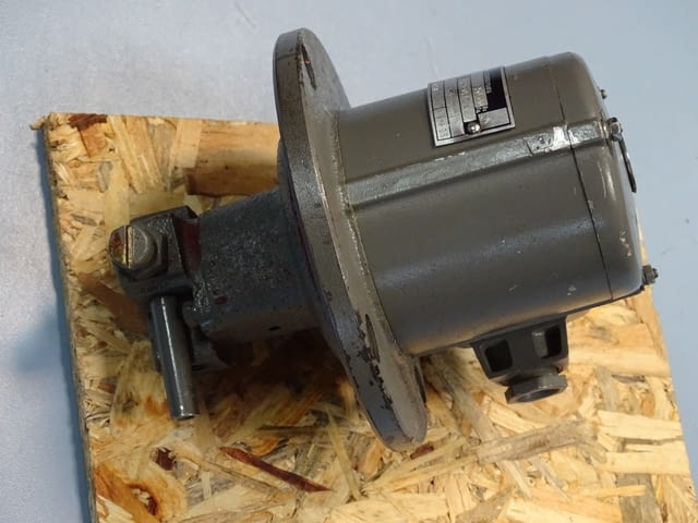 Хидравлична смазочна помпа MEZ Brno 2-CZB-05, град Пловдив | Промишлено Оборудване - снимка 2