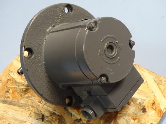 Хидравлична смазочна помпа MEZ Brno 2-CZB-05, град Пловдив | Промишлено Оборудване - снимка 3