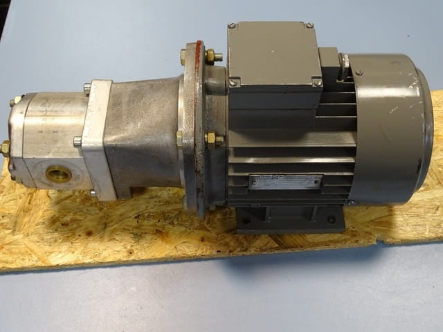 Хидроагрегат с хидравлична помпа ORSTA TGL 37069, град Пловдив | Машини / Съоръжения - снимка 2