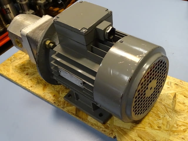 Хидроагрегат с хидравлична помпа ORSTA TGL 37069, град Пловдив | Машини / Съоръжения - снимка 3