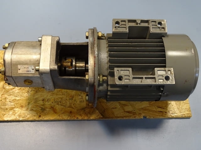 Хидроагрегат с хидравлична помпа ORSTA TGL 37069, град Пловдив | Машини / Съоръжения - снимка 7