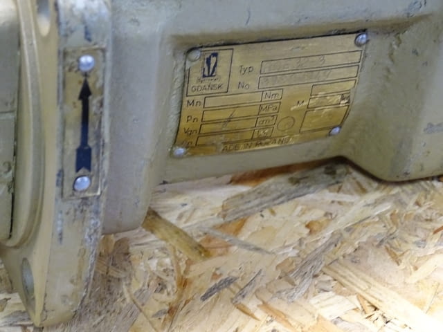 Хидравлична помпа винтова AAE32-3 Отбранителна промишленост, На дребно - град Пловдив | Промишлено Оборудване - снимка 7