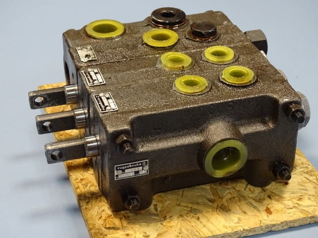 Хидравличен разпределител за мотокар 346-РК4, град Пловдив | Промишлено Оборудване - снимка 3