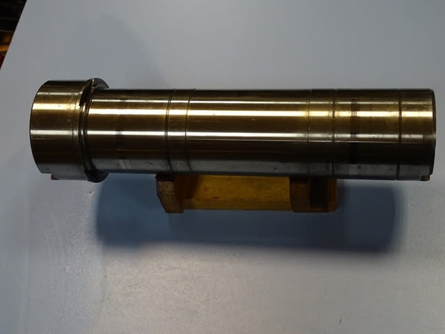 Шпиндел за фреза ISO-50 - град Пловдив | Промишлено Оборудване - снимка 2