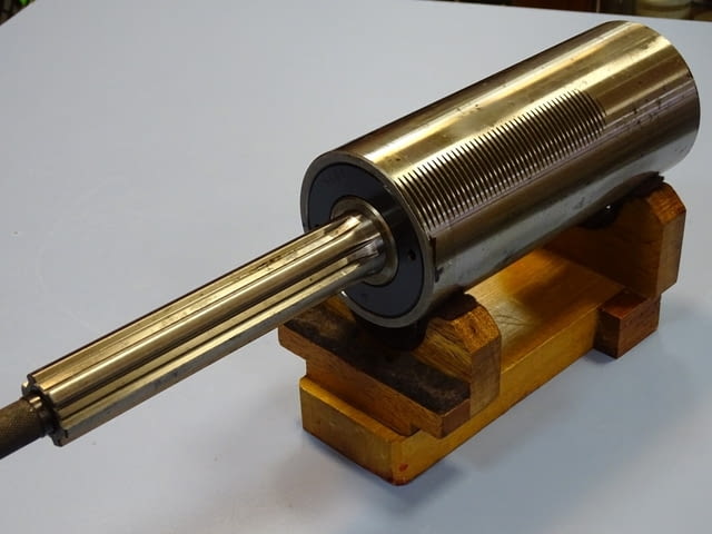 Шпиндел за фреза В-3 - град Пловдив | Промишлено Оборудване - снимка 8