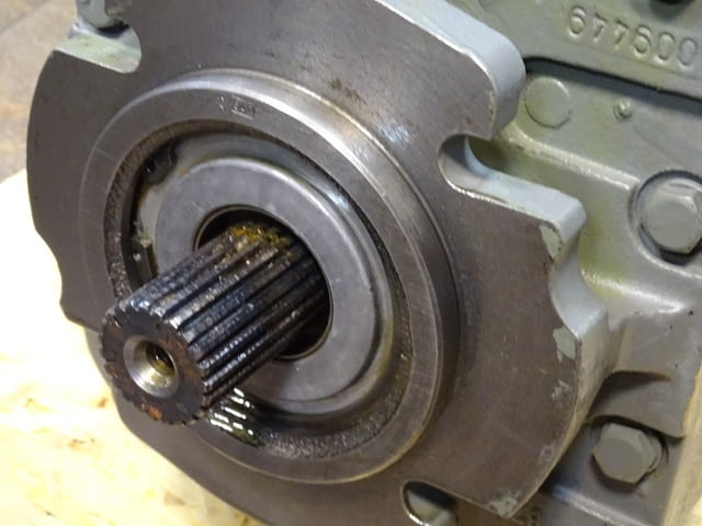 Хидравлична помпа аксиално-бутална ZTS SPV 23 052 1770 00, град Пловдив | Промишлено Оборудване - снимка 4