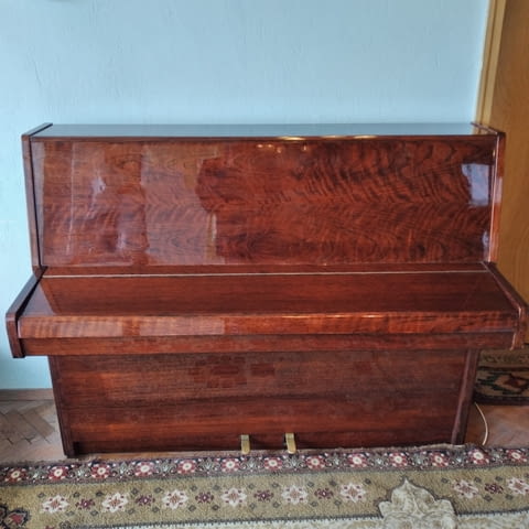 Продавам пияно "Рига" Пиано - град Троян | Музикални Инструменти - снимка 1