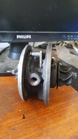 Турбо средна част GT1749V VNT15 - град Видин | Резервни Части - снимка 1