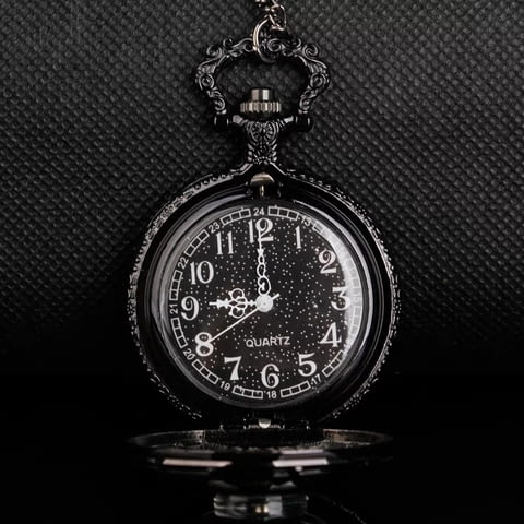 Нов Джобен часовник черен с компас бели цифри числа хубав, city of Radomir - снимка 2