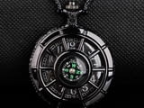 Нов Джобен часовник черен с компас бели цифри числа хубав