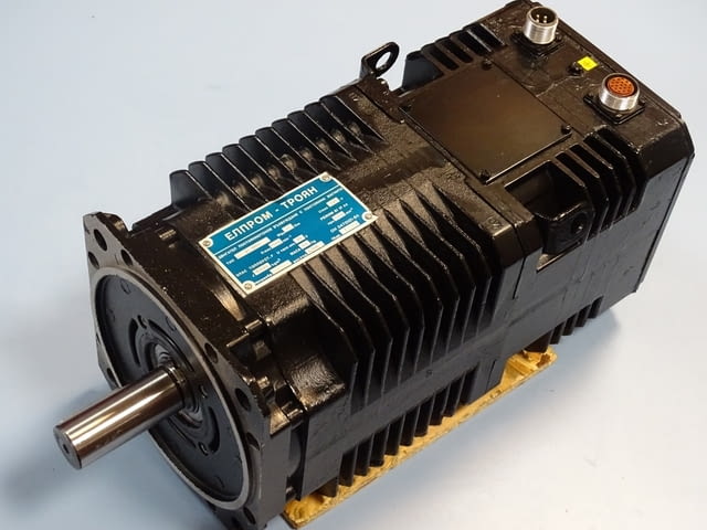 Ел. двигател постояннотоков Елпром-Троян 21 МВН 121V, city of Plovdiv | Industrial Equipment - снимка 1