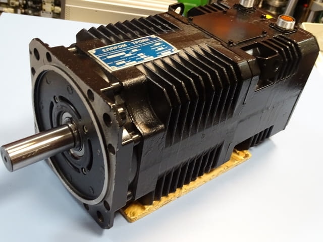 Ел. двигател постояннотоков Елпром-Троян 21 МВН 121V, city of Plovdiv | Industrial Equipment - снимка 9